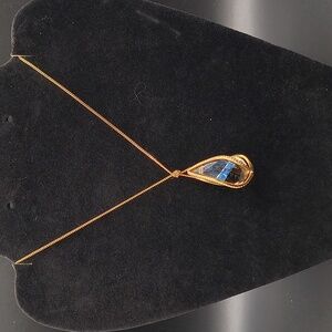 Stunning Swarovski Energic Crystal Teardrop Pendant Necklace